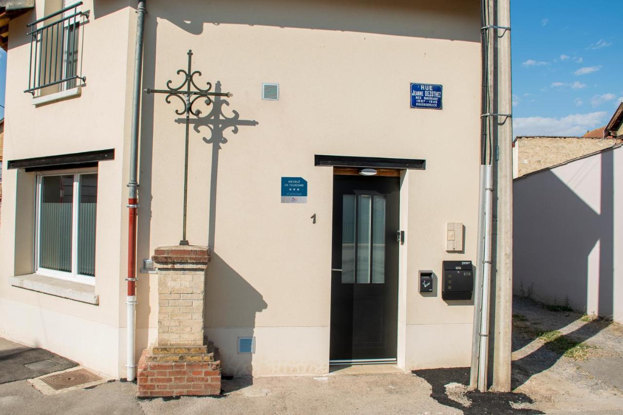 Meublé de tourisme 3 étoiles Loft industriel à Fismes Exterior foto